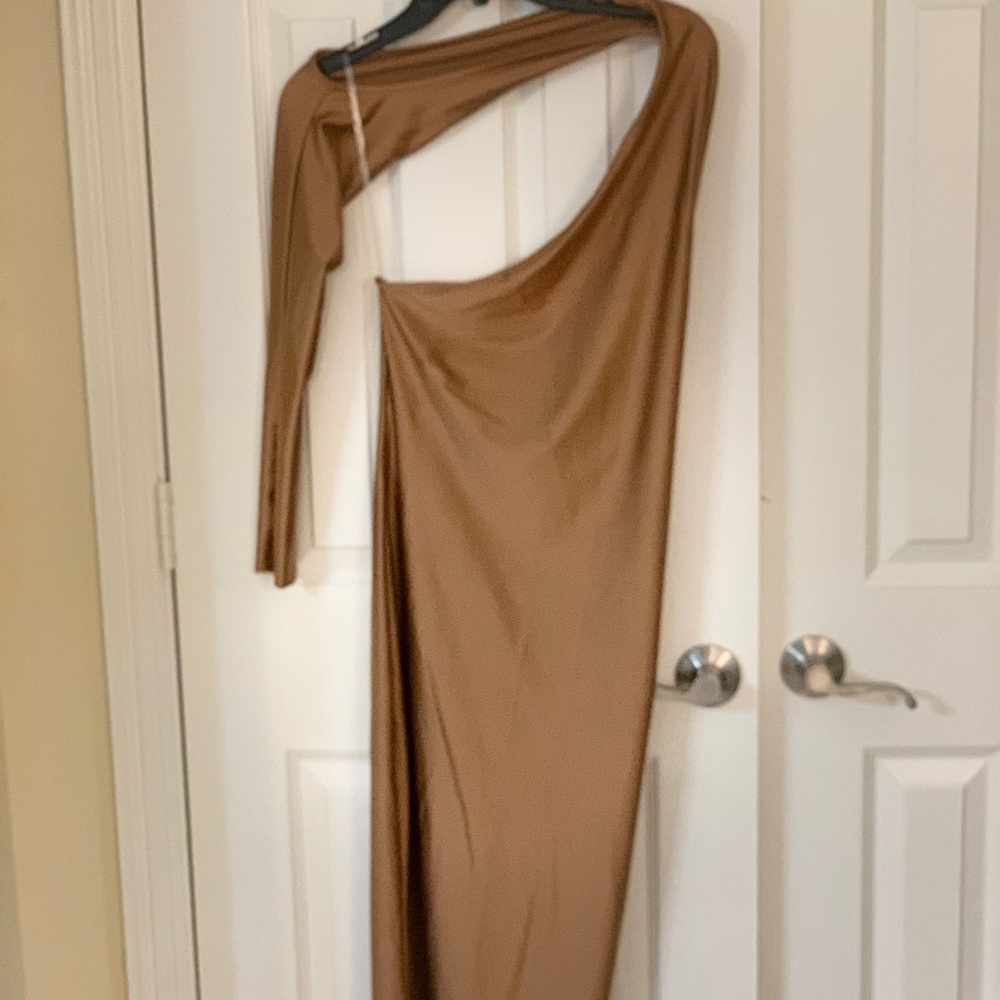 Beautiful stetch wraparound neckline dress
